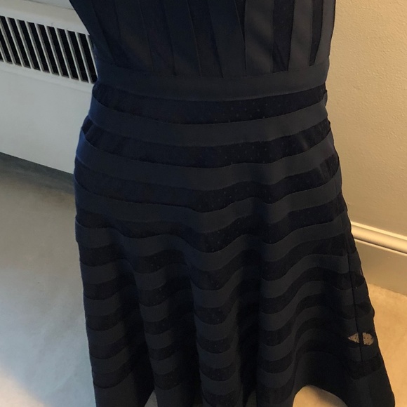 SLEEVELESS  NAVY COQUETTE  DRESS by WHBM - Picture 5 of 6